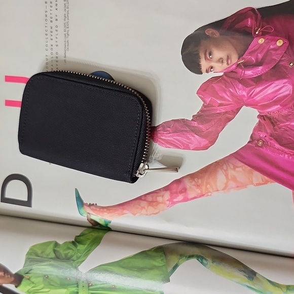 Dunhill Keycase 5 Ring 2 Cardslots Black Canvas - Picture 12 of 12